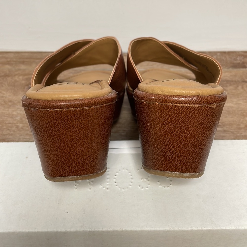 New BOC Born Black Sandals Size 7 Audrey Wedges - Picture 6 of 8